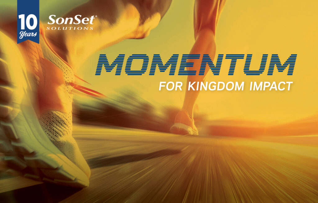 Momentum Header 2025